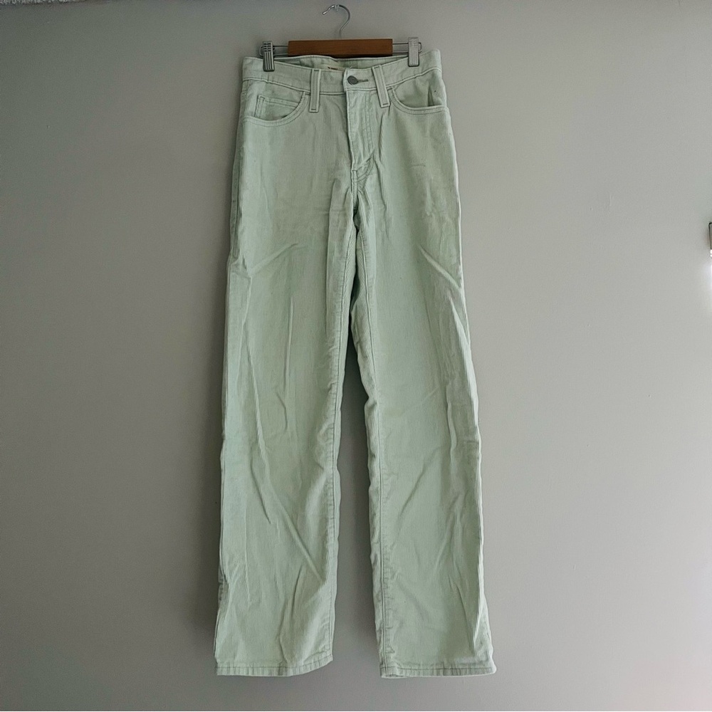 Levi’s 90s baggy corduroy jeans